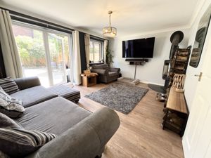 Lounge- click for photo gallery